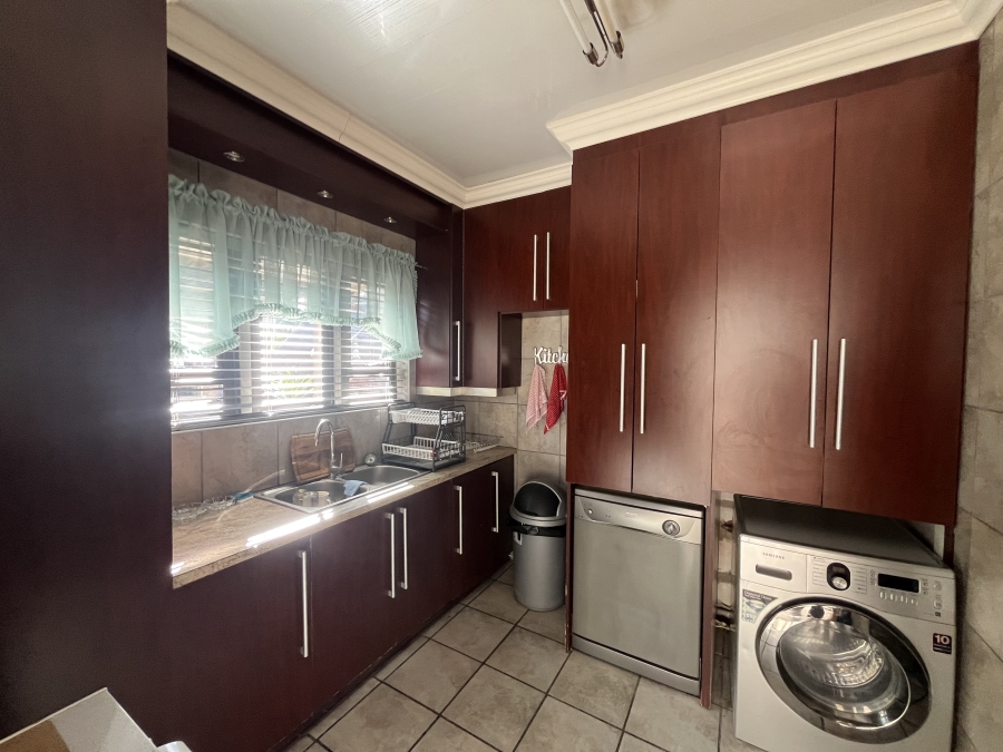 3 Bedroom Property for Sale in Riebeeckstad Free State